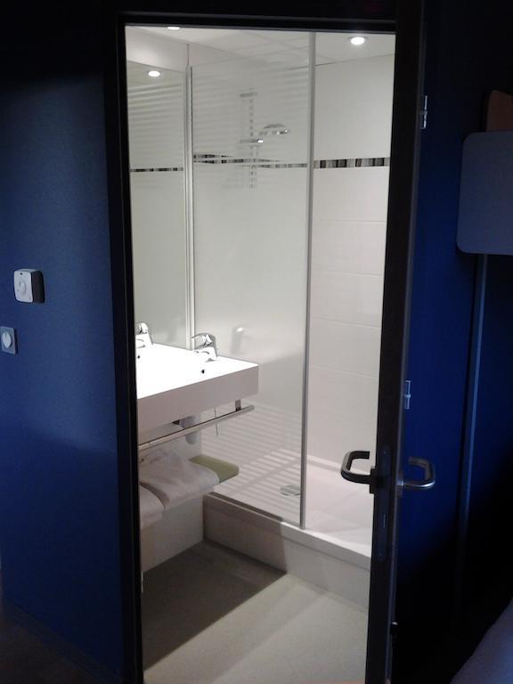 Ibis Budget Givet Zewnętrze zdjęcie