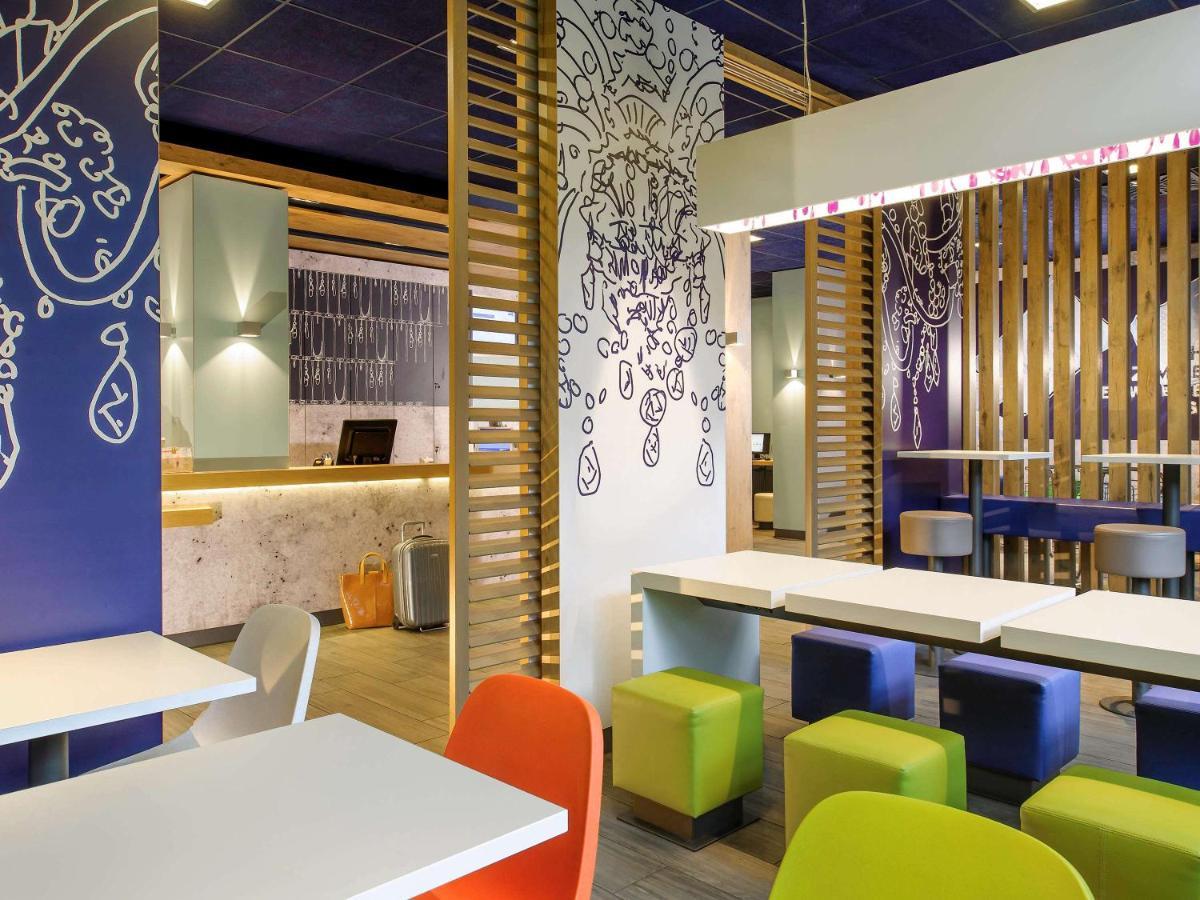 Ibis Budget Givet Zewnętrze zdjęcie